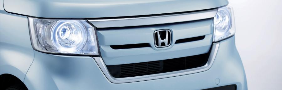 Детали экстерьера Honda N Box 2017 года  (фото 3 из 16)